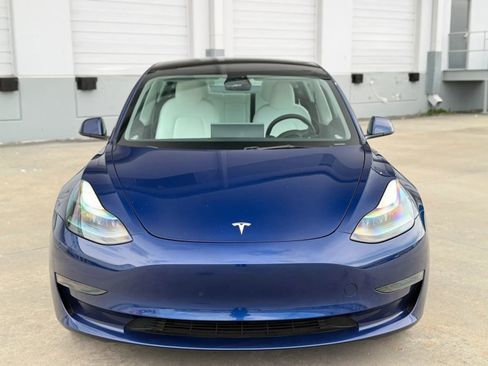 Used 2023 Tesla Model 3 Standard Range RWD image 3