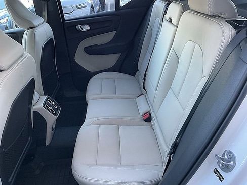 New 2026 Volvo XC40 B5 Ultra w/ Climate Package image 13