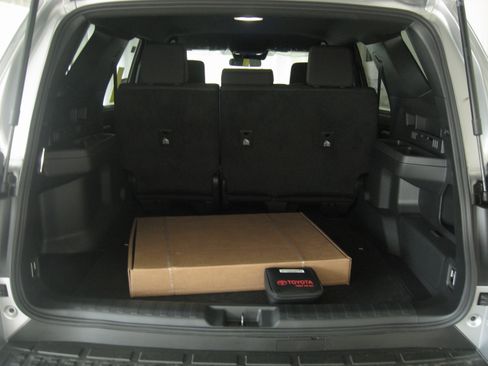 New 2025 Toyota 4Runner SR5 image 19