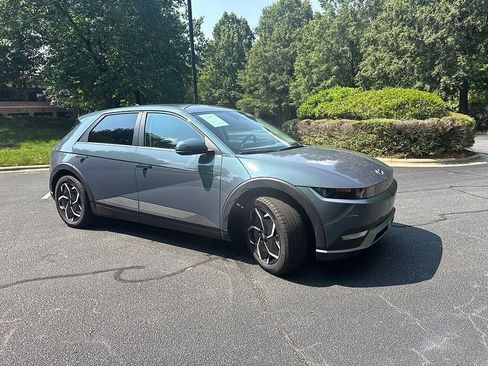 Used 2024 Hyundai Ioniq 5 SEL RWD image 3