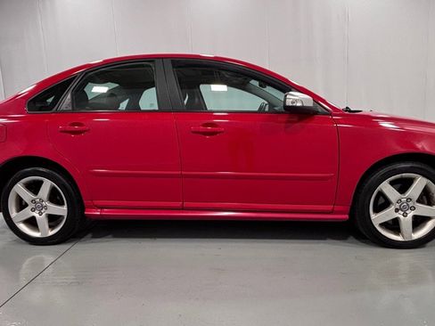 Used 2009 Volvo S40 T5 R-Design AWD/4WD image 4