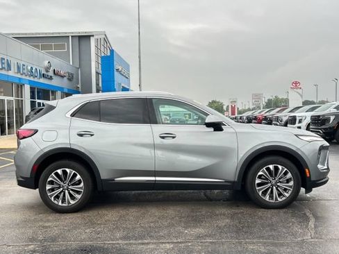 Certified 2024 Buick Envision Preferred AWD/4WD image 13