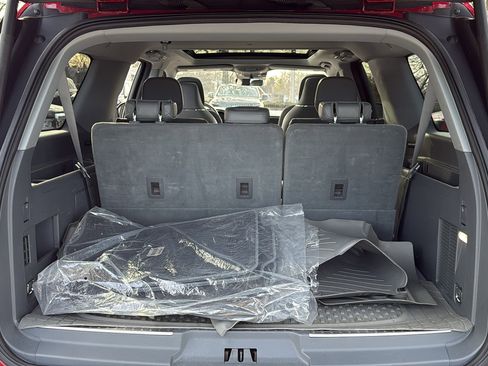 Used 2020 Lincoln Navigator L Reserve w/ Luxury Package image 31