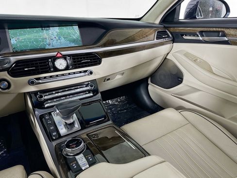 Used 2017 Genesis G90 5.0 Ultimate image 30