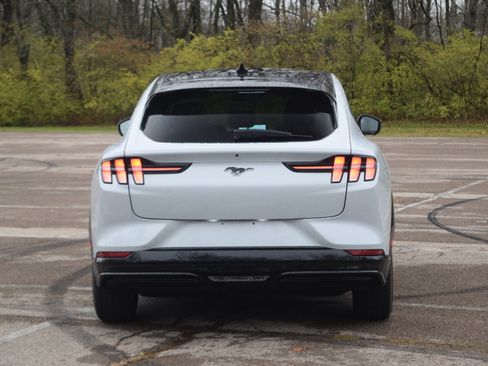 Used 2023 Ford Mustang Mach-E Premium image 24
