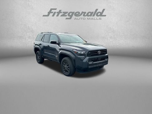 Used 2025 Toyota 4Runner SR5 AWD/4WD image 1