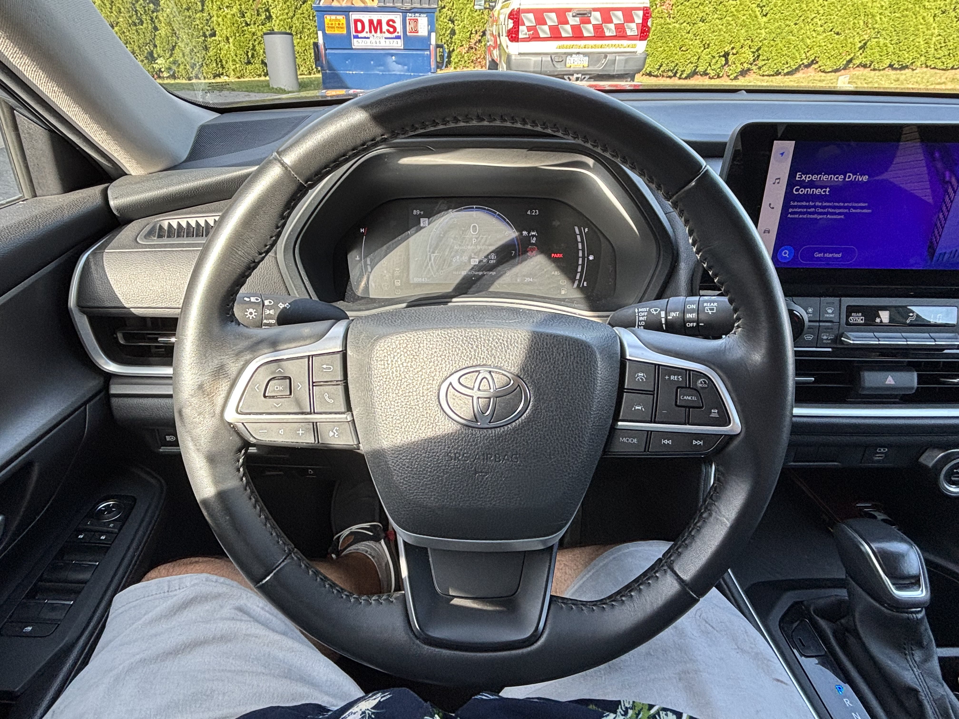 Used 2025 Toyota Grand Highlander AWD image 19