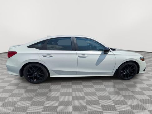 Used 2022 Honda Civic Sport image 6