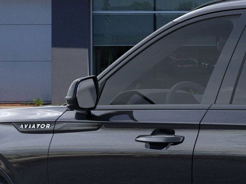 New 2026 Lincoln Aviator AWD w/ Jet Appearance Package image 20