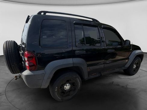 Used 2007 Jeep Liberty Sport AWD/4WD image 10