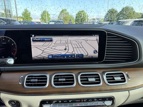 Certified 2025 Mercedes-Benz GLE 350 4MATIC image 29