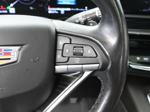 Used 2021 Cadillac Escalade ESV Sport w/ Heavy-Duty Trailer Package AWD/4WD image 33