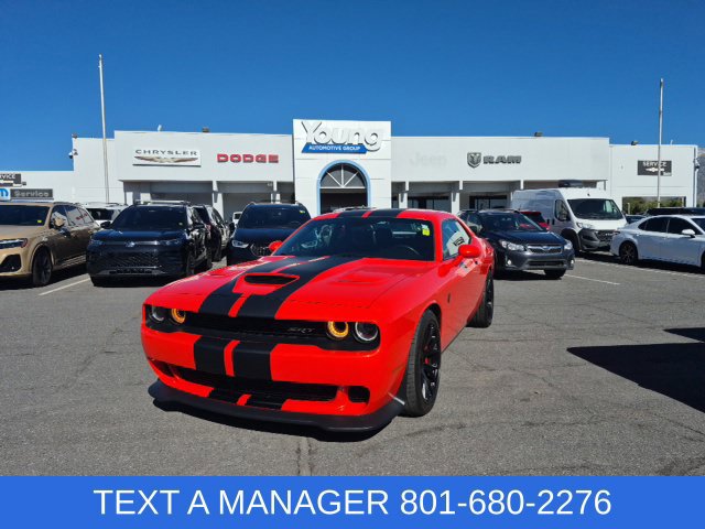 Used 2016 Dodge Challenger SRT Hellcat RWD image 1