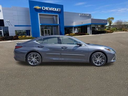 Used 2023 Lexus ES 350 w/ Premium Package FWD image 27