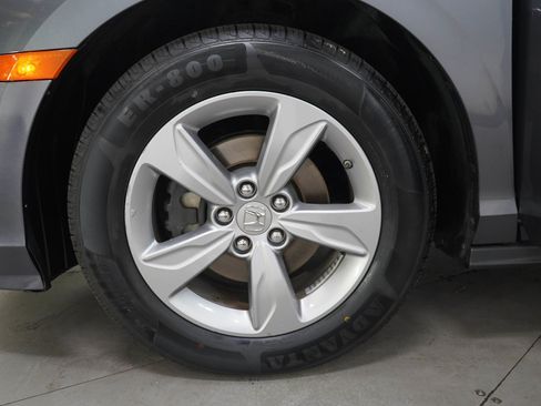 Used 2018 Honda Odyssey EX-L image 31