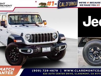 New 2026 Jeep Gladiator Sport