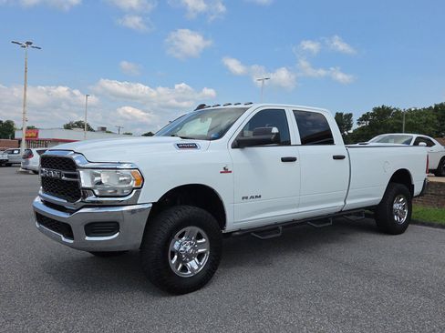Used 2022 RAM 2500 Tradesman AWD/4WD image 10