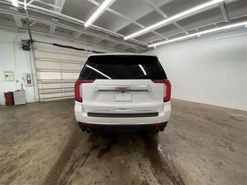 Used 2021 GMC Yukon Denali image 5