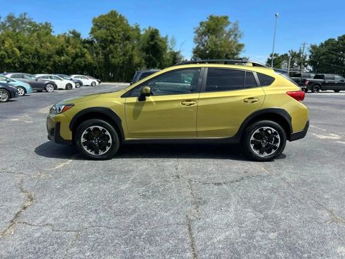 Used 2023 Subaru Crosstrek 2.0i Premium AWD/4WD image 10