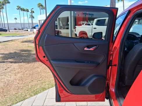 Used 2024 Chevrolet Blazer RS w/ Driver Confidence II Package FWD image 19
