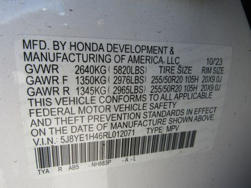 Certified 2024 Acura MDX SH-AWD w/ Technology Package image 30