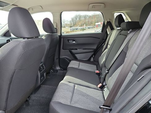 New 2026 Nissan Rogue SV image 8