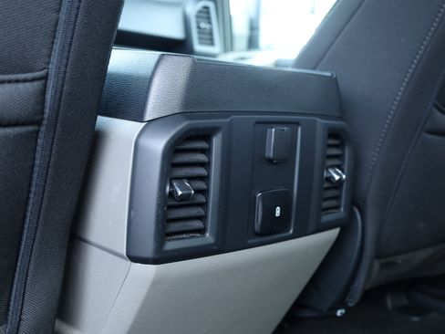 Used 2019 Ford F150 XL w/ Equipment Group 101A Mid image 16