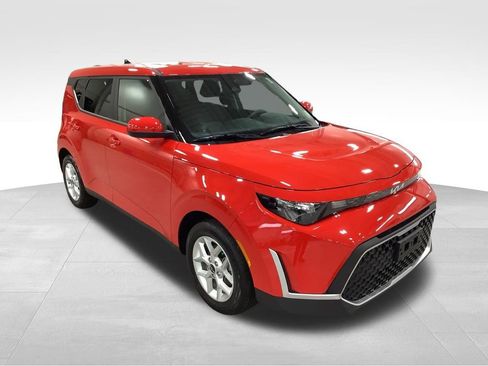 Certified 2023 Kia Soul LX w/ Option Group 015 image 4