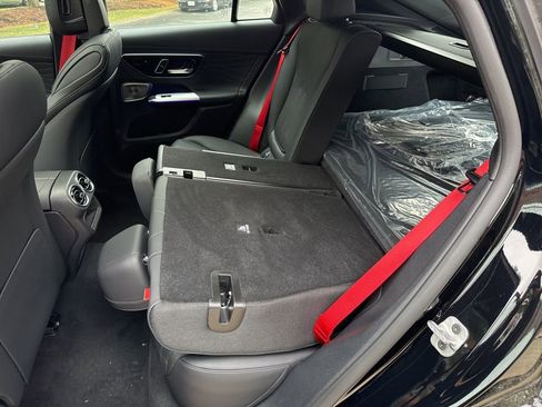 New 2025 Mercedes-Benz GLC 63 AMG S image 18