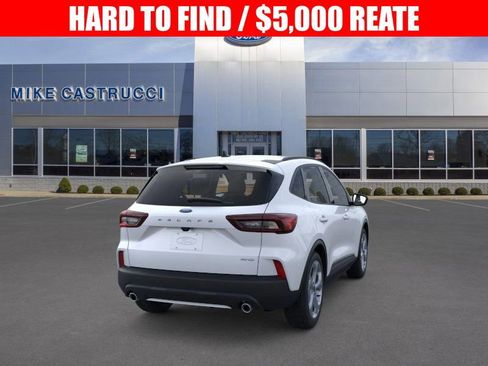 New 2025 Ford Escape ST-Line w/ Tech Pack #1 image 8