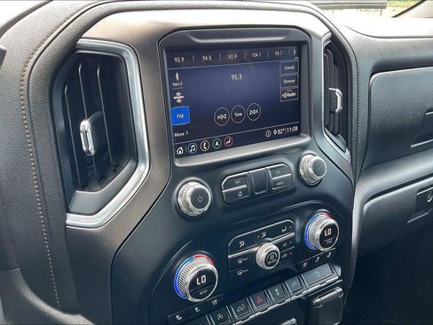 Used 2020 GMC Sierra 1500 AT4 w/ AT4 Premium Package AWD/4WD image 24