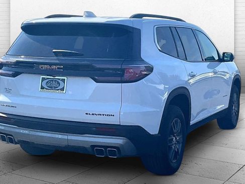 Used 2025 GMC Acadia Elevation FWD image 14