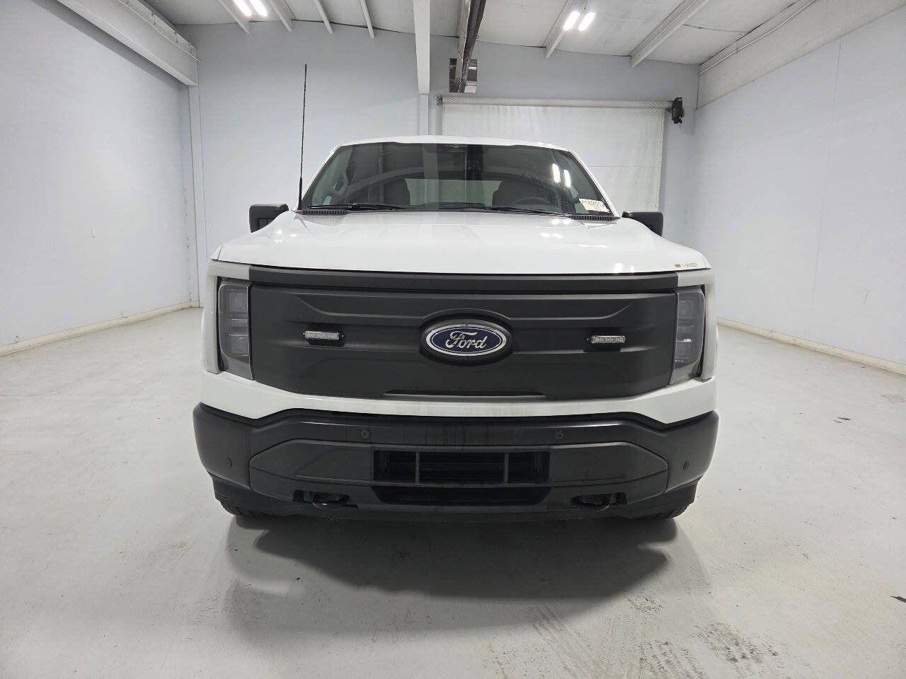 Used 2023 Ford F150 Lightning Pro w/ Tow Technology Package AWD/4WD image 4