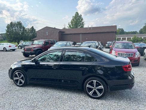 Used 2015 Volkswagen Jetta SE FWD image 8