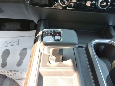 New 2026 GMC Sierra 1500 Elevation w/ Preferred Package image 16