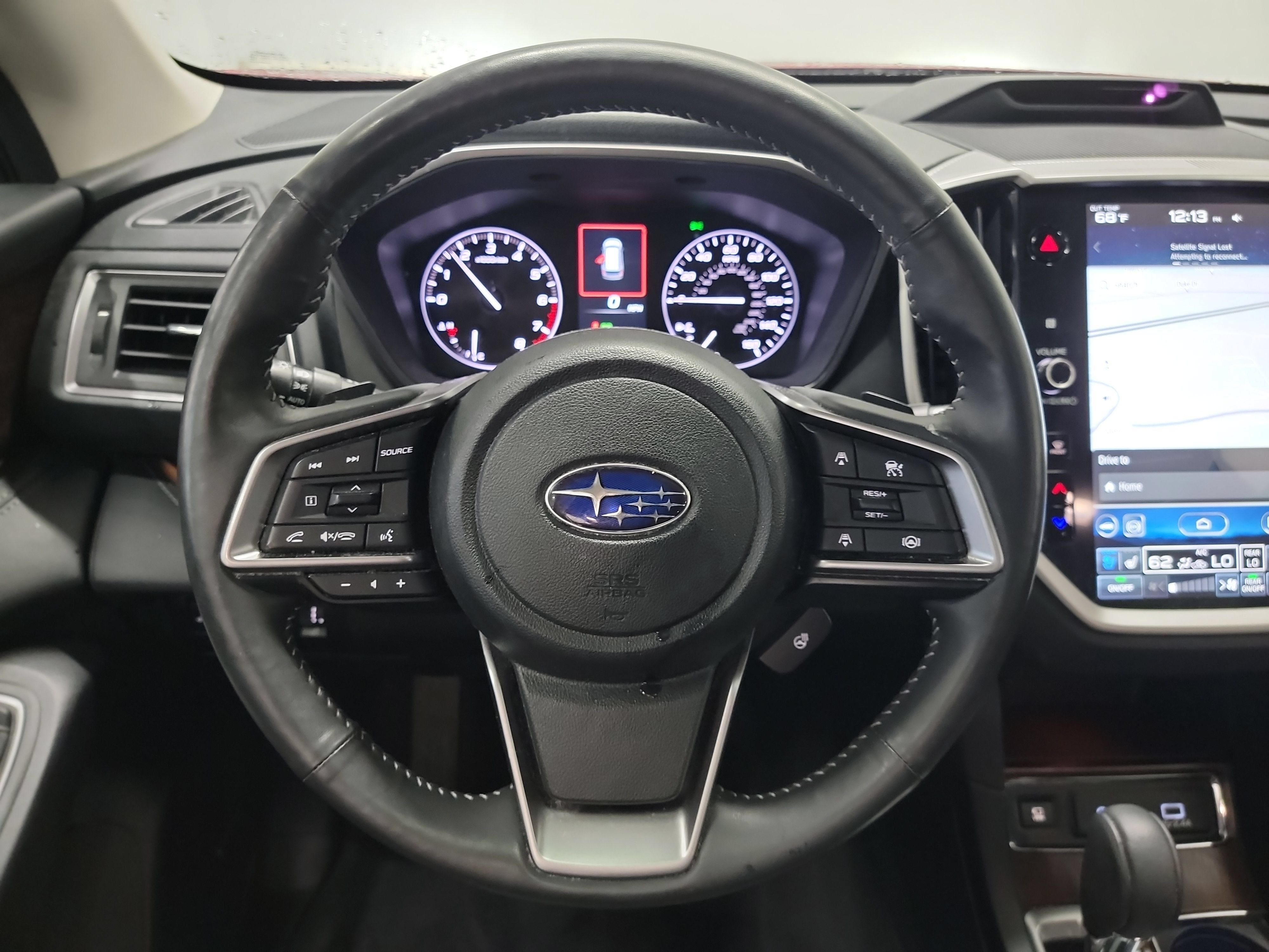 Used 2025 Subaru Ascent Touring w/ Popular Package #1 AWD/4WD image 17