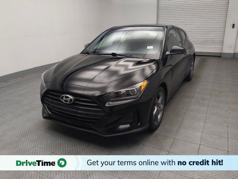Used 2019 Hyundai Veloster 2.0 FWD image 1