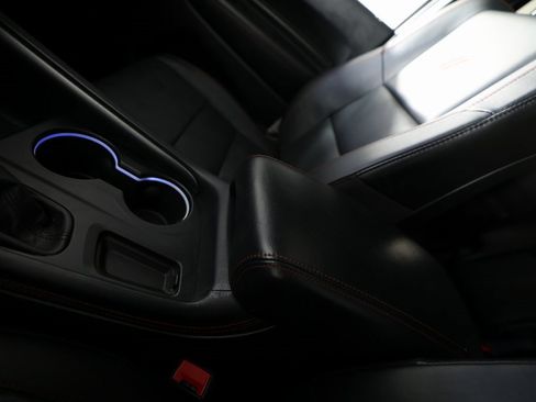 Used 2024 Dodge Durango GT image 36