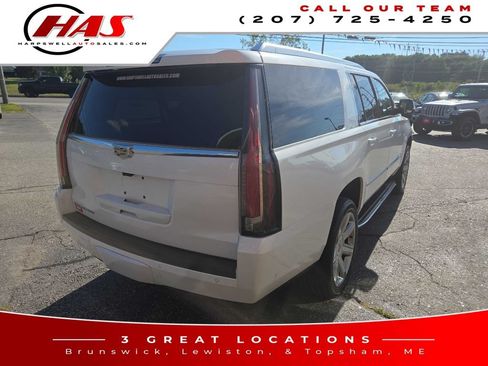 Used 2020 Cadillac Escalade ESV Premium Luxury AWD/4WD image 4