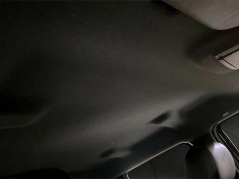 Used 2015 Ford F250 Lariat w/ Lariat Interior Package image 18