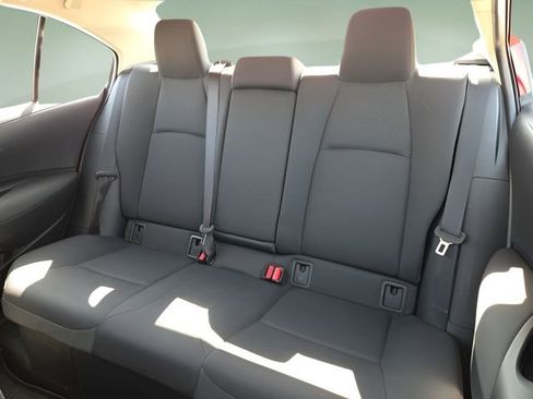 Used 2025 Toyota Corolla LE image 13