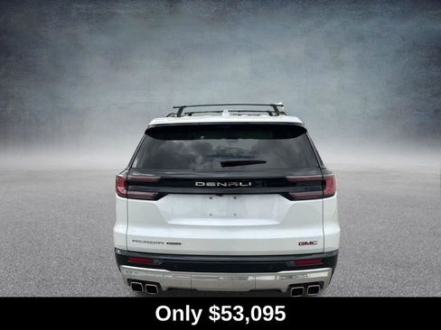 Used 2025 GMC Acadia Denali w/ Super Cruise Package image 4