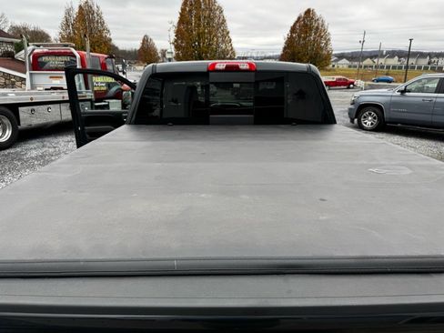 Used 2017 Chevrolet Silverado 1500 LT w/ Max Trailering Package image 18