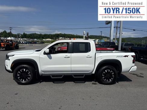 Used 2023 Nissan Frontier PRO-4X w/ Technology Package image 11