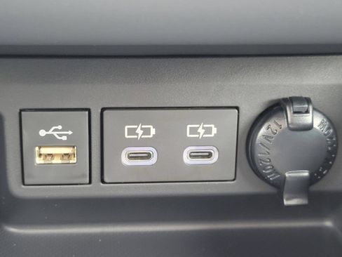 Used 2023 Toyota Highlander XSE AWD/4WD image 8