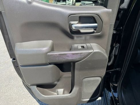 Used 2019 Chevrolet Silverado 1500 LT w/ True North Edition image 22