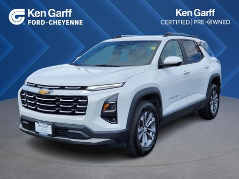 Used 2025 Chevrolet Equinox LT w/ Convenience Package II AWD/4WD image 1