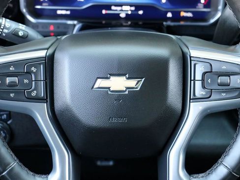 Used 2025 Chevrolet Silverado 1500 LT RWD image 24