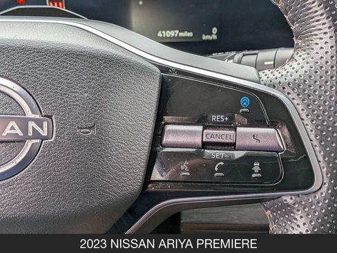 Used 2023 Nissan Ariya FWD image 19