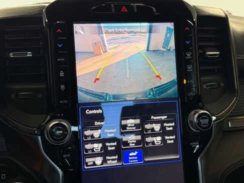 Used 2020 RAM 1500 Limited w/ Black Appearance Package image 25